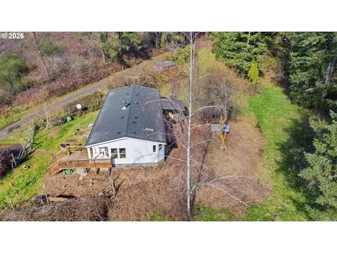 25205 NW Mount Richmond Road Yamhill OR 97148