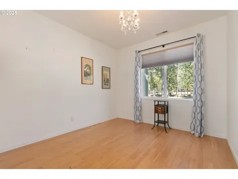 78691 Sears Road Cottage Grove OR 97424