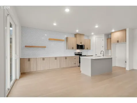 16001 Barlow Trail Lane Oregon City OR 97045