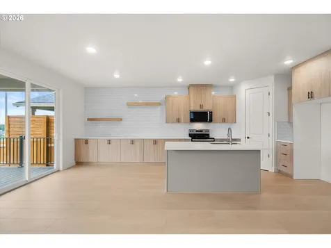 16001 Barlow Trail Lane Oregon City OR 97045