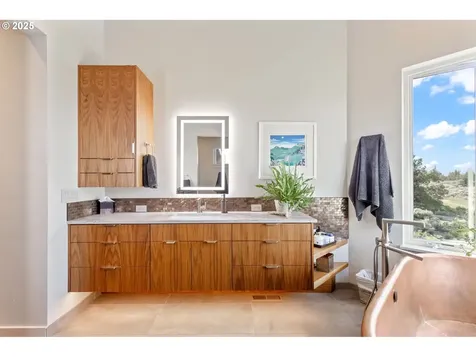 22850 Stone Wall Court Bend OR 97701
