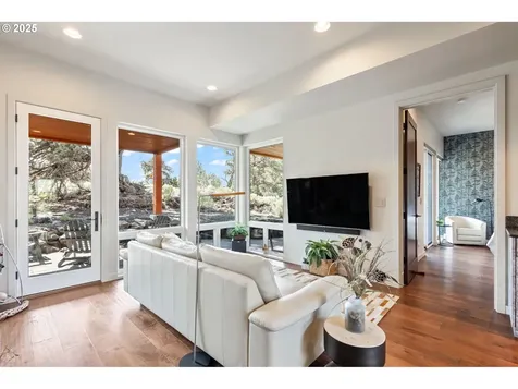 22850 Stone Wall Court Bend OR 97701
