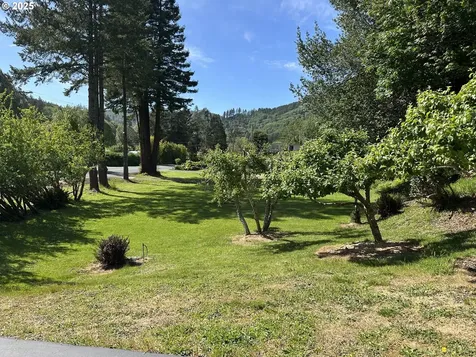 98493 N Bank Chetco River Road Brookings OR 97415