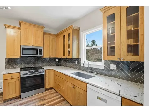 5311 NE 22nd Avenue Vancouver WA 98663
