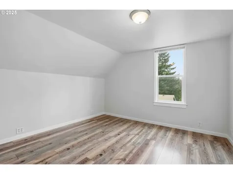 5311 NE 22nd Avenue Vancouver WA 98663