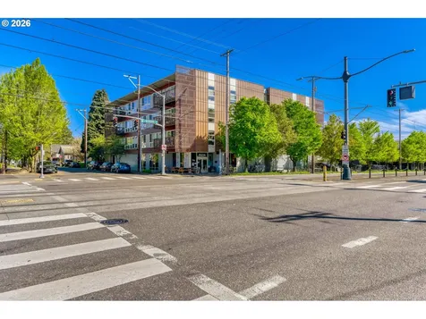 3970 N Interstate Avenue Portland OR 97227