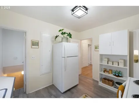 6114 SE 20th Avenue Portland OR 97202