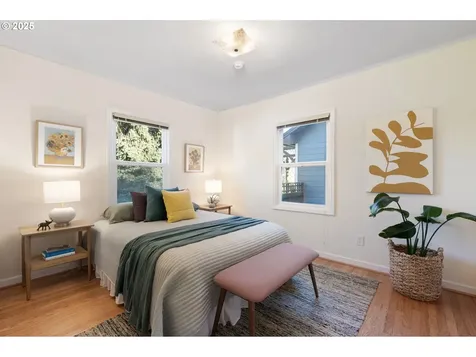 6114 SE 20th Avenue Portland OR 97202