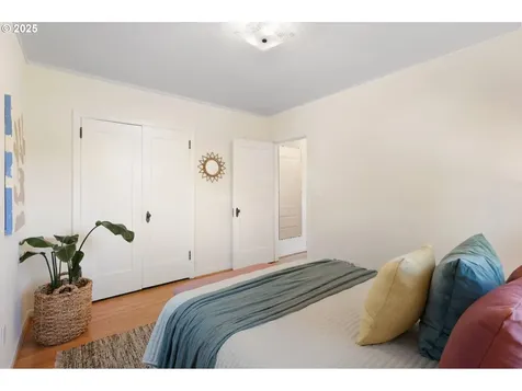 6114 SE 20th Avenue Portland OR 97202