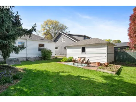 6114 SE 20th Avenue Portland OR 97202