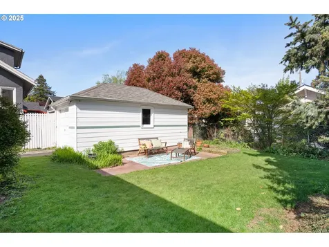 6114 SE 20th Avenue Portland OR 97202