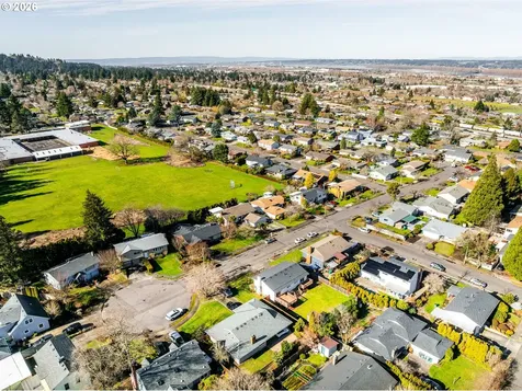 2614 NE 131st Avenue Portland OR 97230