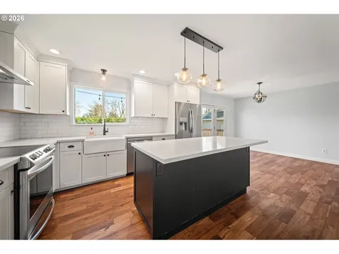 2614 NE 131st Avenue Portland OR 97230
