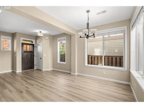 16326 NW Rossetta Street Portland OR 97229