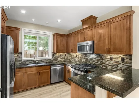 16326 NW Rossetta Street Portland OR 97229