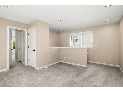 16326 NW Rossetta Street Portland OR 97229