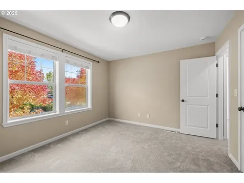16326 NW Rossetta Street Portland OR 97229