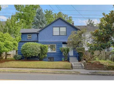 1712 SE Stark Street Portland OR 97214