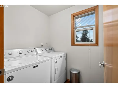 6608 SE Ogden Street Portland OR 97206