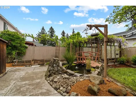 6608 SE Ogden Street Portland OR 97206