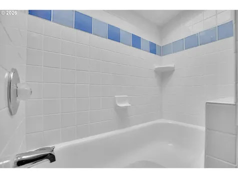 2729 SW Coast Avenue Lincoln City OR 97367