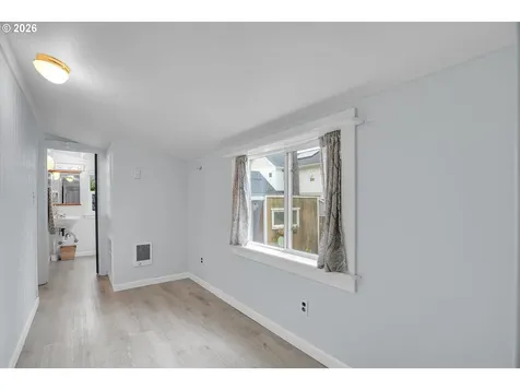 2729 SW Coast Avenue Lincoln City OR 97367