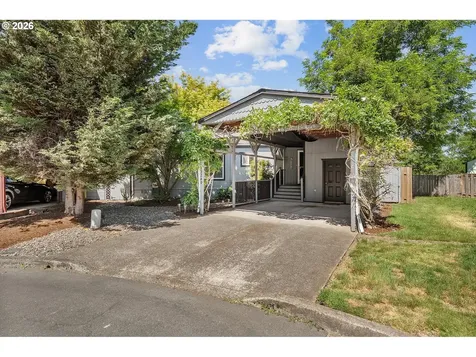 13249 SE Schiller Street Portland OR 97236