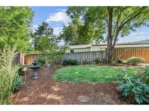 13249 SE Schiller Street Portland OR 97236