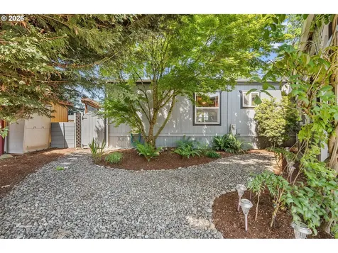13249 SE Schiller Street Portland OR 97236
