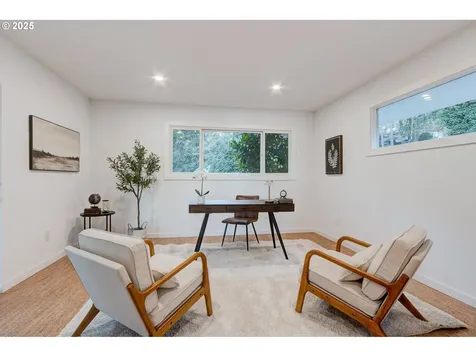 2041 Marylhurst Drive West Linn OR 97068