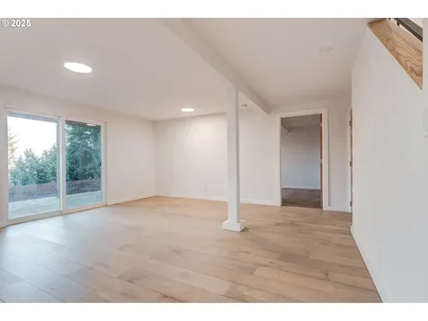 2041 Marylhurst Drive West Linn OR 97068