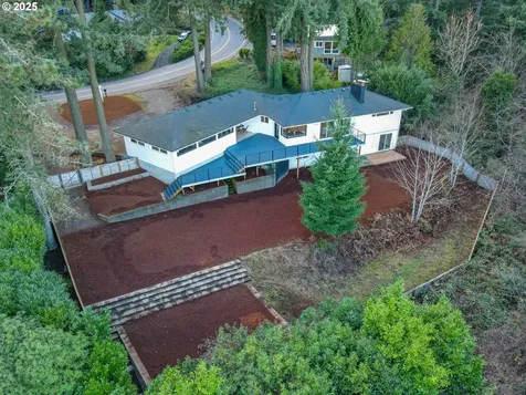 2041 Marylhurst Drive West Linn OR 97068