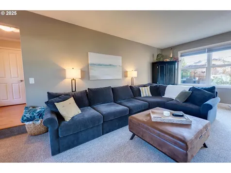 1388 NE Snell Court Hillsboro OR 97124