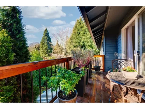 1388 NE Snell Court Hillsboro OR 97124