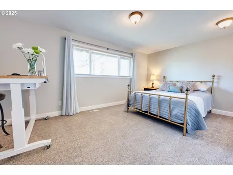 1388 NE Snell Court Hillsboro OR 97124
