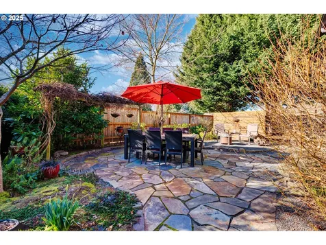 1388 NE Snell Court Hillsboro OR 97124