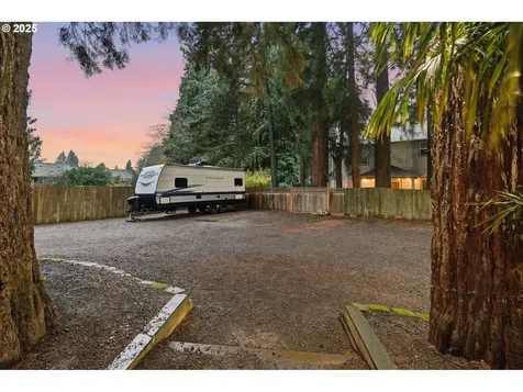 5087 Terrylee Court SE Salem OR 97306