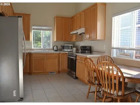 707 SE 160th Avenue Portland OR 97233