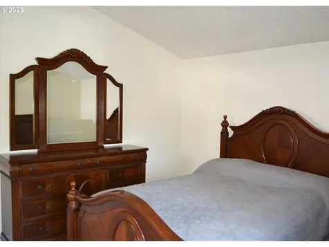 707 SE 160th Avenue Portland OR 97233