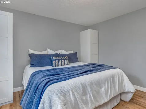 17901 Tualata Avenue Lake Oswego OR 97035