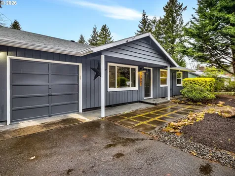 17901 Tualata Avenue Lake Oswego OR 97035