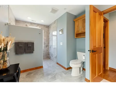 660 18th Avenue Coos Bay OR 97420