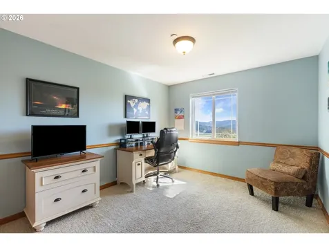660 18th Avenue Coos Bay OR 97420