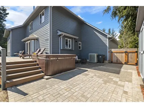 660 18th Avenue Coos Bay OR 97420