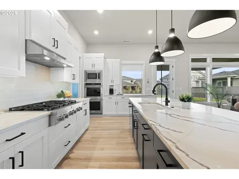 6043 SE Jura Street Hillsboro OR 97123