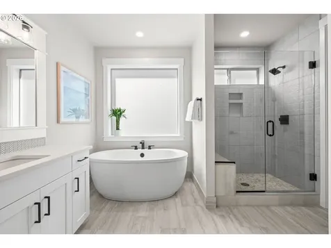 6043 SE Jura Street Hillsboro OR 97123
