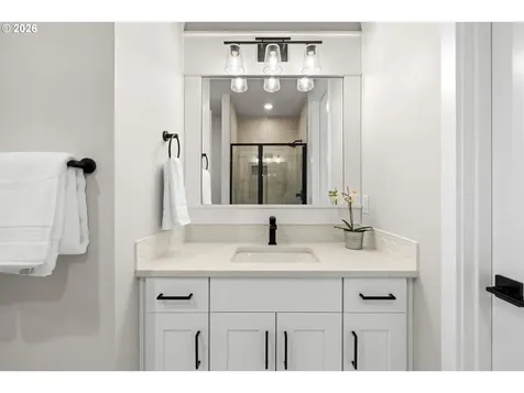 6043 SE Jura Street Hillsboro OR 97123