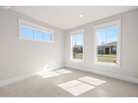 6043 SE Jura Street Hillsboro OR 97123