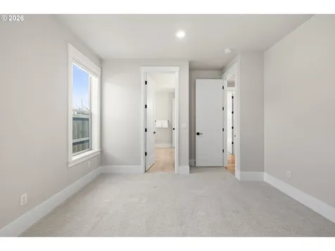 6043 SE Jura Street Hillsboro OR 97123