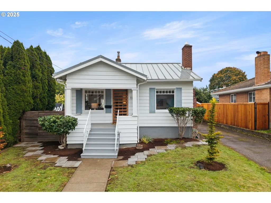 7024 N Congress Avenue Portland OR 97217